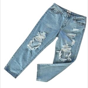 Skinny Fries size 13 destroyed jeans baggy